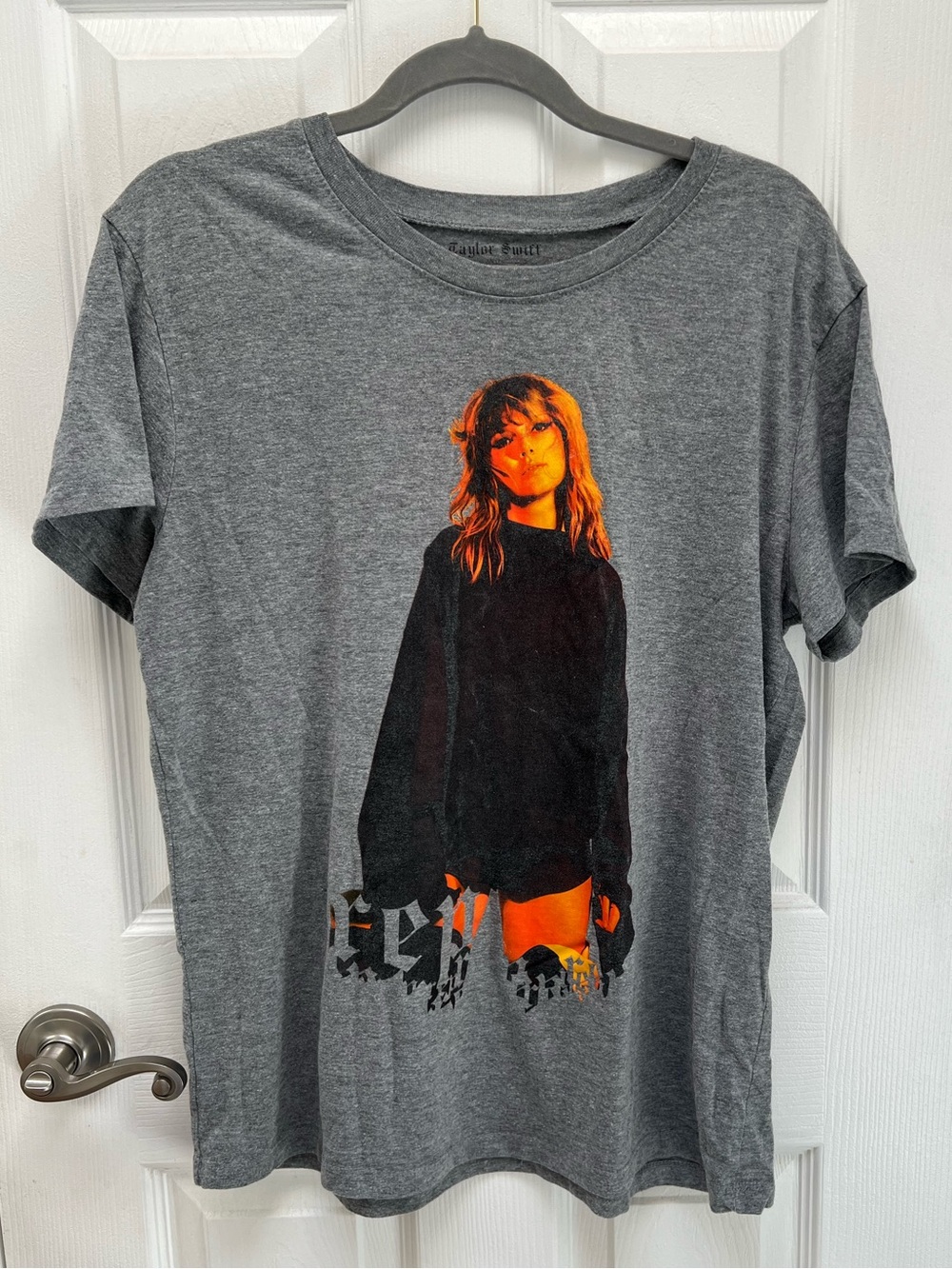 Taylor Swift Gray Reputation T-Shirt with Orange Taylor Graphic Size XXL